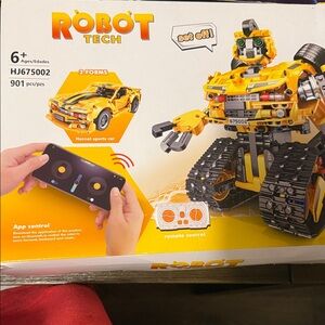 Transforming Yellow Robot Toy
